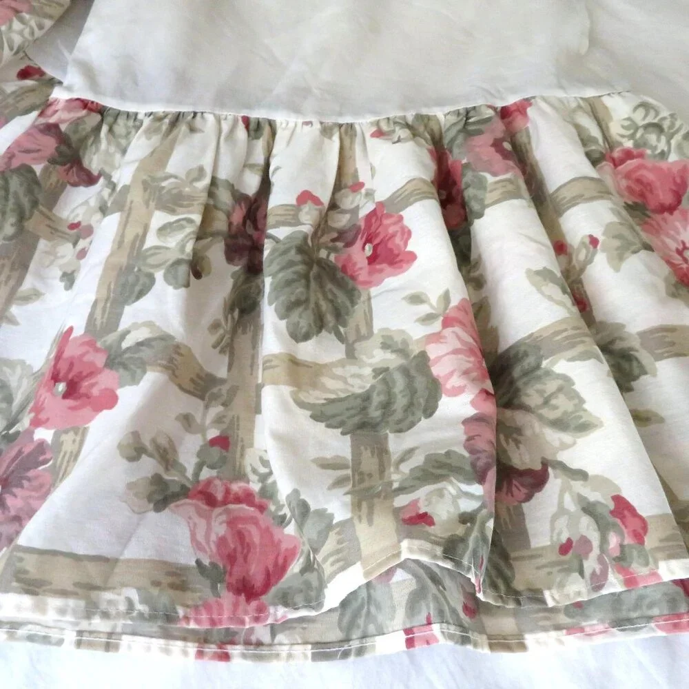 Vintage WestPoint Stevens Full Size Floral Lattice Bed Skirt 13.5